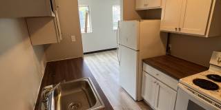 17731 Lakeshore Boulevard - 5 17731 Lakeshore Boulevard - 5 Gallery 3