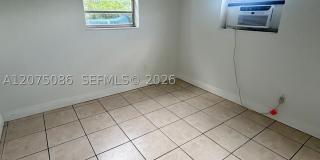 5727 Fletcher St Gallery 1