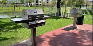 Fontainebleau Milton Gallery 13