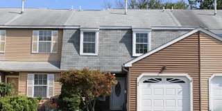 60 RIVER BANK Drive Gallery 1