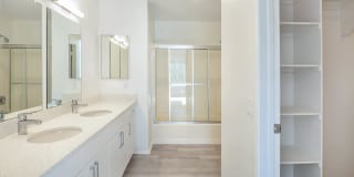 The Oaks Apartments Gallery 45