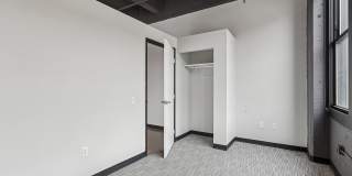 1627 on the Strip Gallery 33