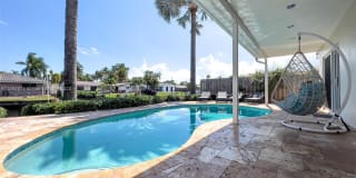 1466 NE 57th Ct Gallery 2