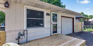 Recently Remodeled 4 Bedroom House Gallery 22