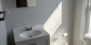 417 9th St NW Gallery 12