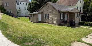 Charming 2-Bedroom Home in Washington, PA Gallery 1