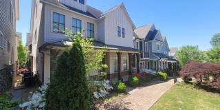 West Midtown Living at it's Finest! Gallery 1