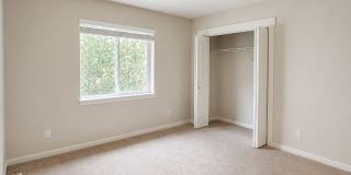 Spacious 5-Bed, 2.5-Bath Single-Family Home in Redmond Gallery 28
