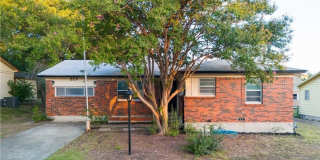 Renovated 4-bedroom 1.5 bathroom home!  Housing accepted! Gallery 1