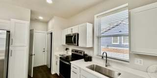 The Bungalows on the Lake - Block C Gallery 109