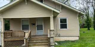 Updated 2 bed/1 bath, 780 sqft home! 1522 W High St in Springfield MO. Updated 2 bed/1 bath, 780 sqft home! 1522 W High St in Springfield MO. Gallery 1