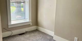118 E Oak St #1 Gallery 8