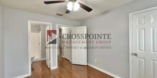 3 Bedroom 2 Bath Duplex at Mansion Creek in Tyler! 1/2 off first full months rent Gallery 17