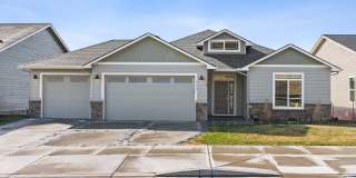 Luxury Four Bedroom with Breathtaking Views Gallery 1