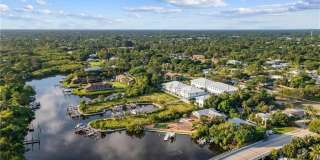 4885 SE Capstan Avenue unit: 27 Gallery 40