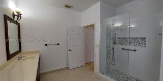 5350 SW 130th Ter Gallery 19