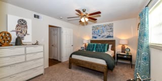 The Lory of Savannah Gallery 4