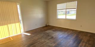 1002 Pine Dr Gallery 12