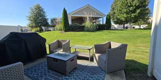 6006 Hillside Lane - 1 Gallery 18