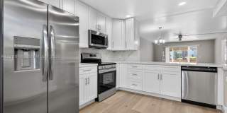 12500 SW 5th Ct Gallery 2