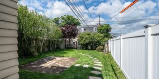 144 GAY Street Gallery 38