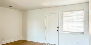 868 MARTIN BEHRMAN Avenue Gallery 2