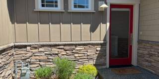 End Unit, 3 Bed, 2.5 Bath PLUS Bonus Room, Anacortes Gallery 3