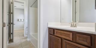4 Bedroom + Den Single Family in Peoria Gallery 22