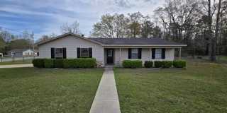 2501 Creekwood Dr. Gallery 1
