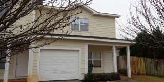 Courtyard Way - End Unit on Large Corner Lot! Gallery 1