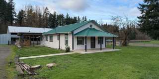 Updated 3 bedroom 2 bathroom house in Dexter! MOVE IN SPECIAL! Gallery 1