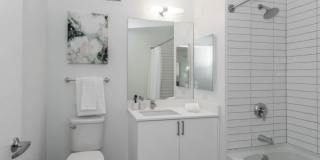 888 W Van Buren St Gallery 4