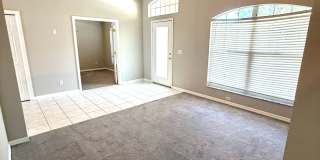 Beautiful 3 Bedroom 2 Bathroom Pool Home in Valrico! Beautiful 3 Bedroom 2 Bathroom Pool Home in Valrico! Gallery 6