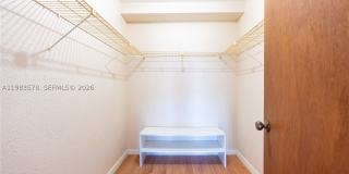 430 Commodore Dr Gallery 37