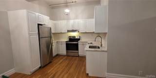 25 N Broadway Gallery 1