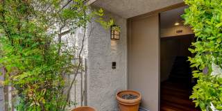 Experience the prestigious Las Vegas Country Club Gallery 23