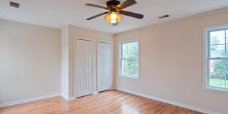 4907 37TH Place Gallery 33