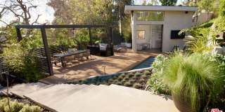2309 Hollyridge Dr Gallery 2
