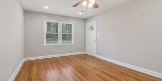 261 Palms Lane SW Gallery 10