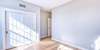 21 Portica Gallery 22