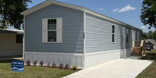 131 Lakeside Garden Circle Gallery 1