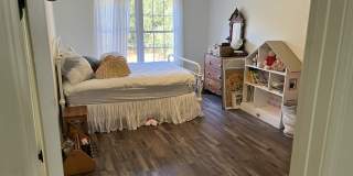 1229 Manning Avenue Gallery 15