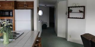 Riverfront 4 Bedroom Vacation Home Includes utiliities Gallery 10