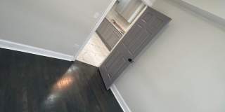 New renovation Spacious  South Shore 3bed room 1 bath units Gallery 51