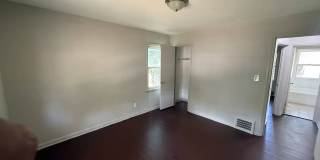 3-Bedroom Cozy Colonial House Gallery 4