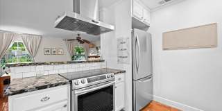 710 Cree Street Gallery 7