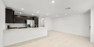 Gated 2025 Lennar Townhome | 3 Bed | 2-Car Garage Gallery 4