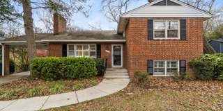 Charming 4BR/2BA Home for Rent in McLean! Gallery 1