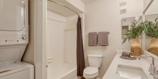 The Crest on Hampton Hollow Gallery 40