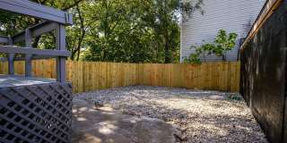 2231 Flora Street Gallery 24